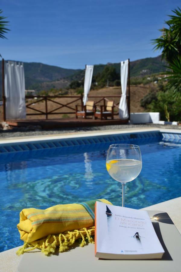 The African House Bed & Breakfast Tolox Dış mekan fotoğraf