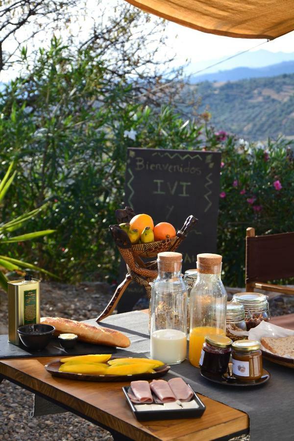 The African House Bed & Breakfast Tolox Dış mekan fotoğraf